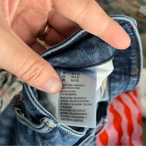 American Eagle Jeans Men's 36x32 AE Original Straight Classic Medium Wash NWOT - Picture 7 of 7